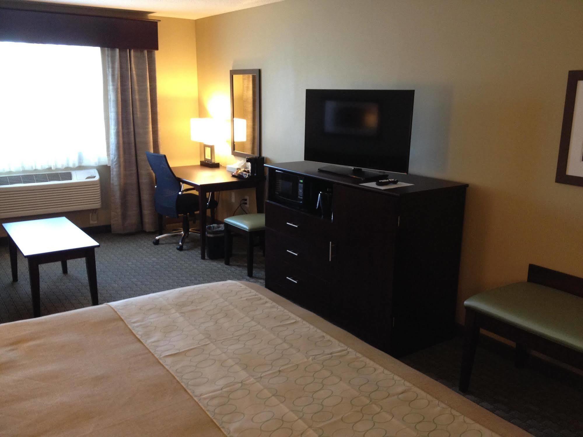 Grandstay Hotel & Suites - Glenwood Exteriör bild