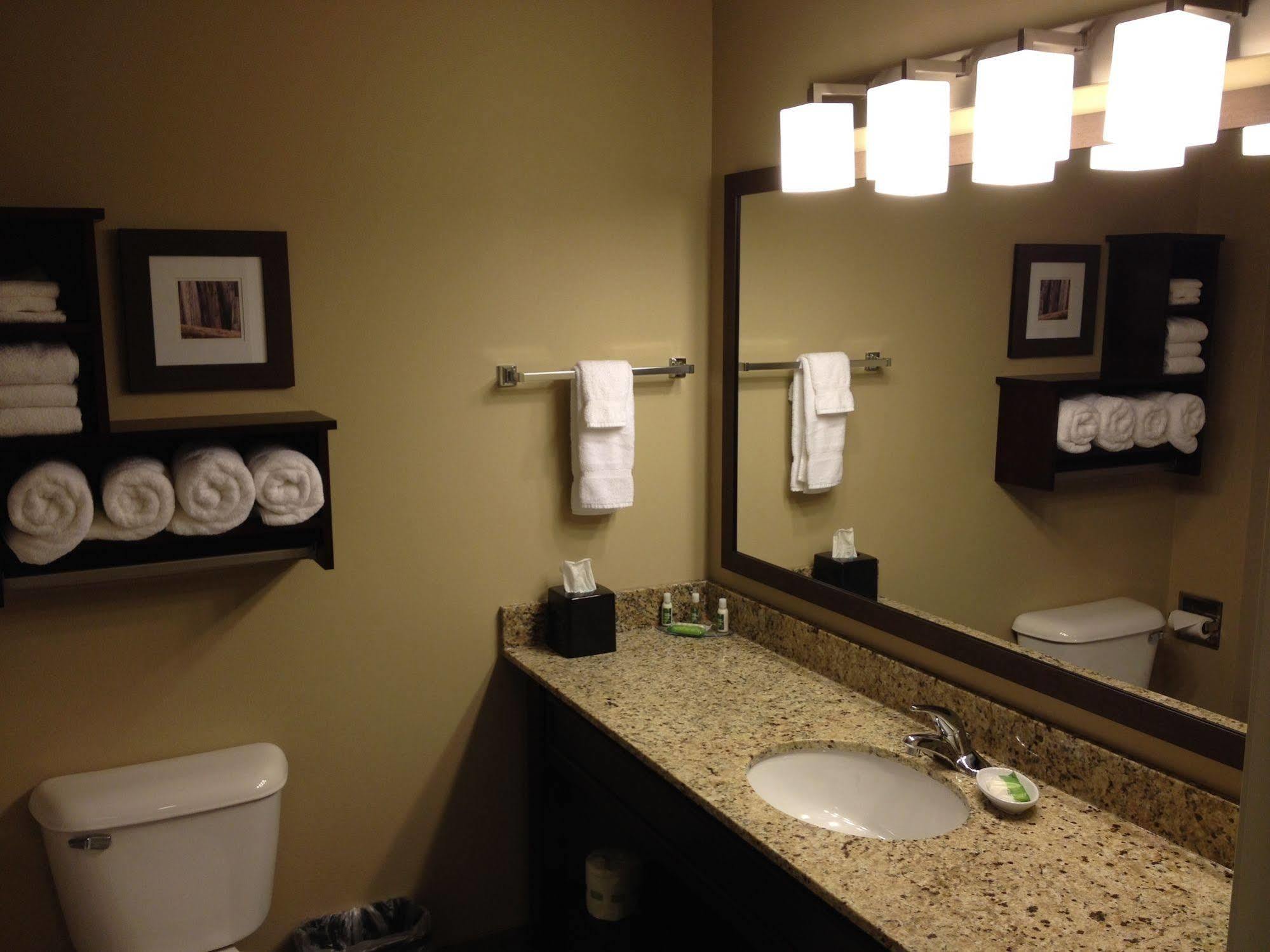 Grandstay Hotel & Suites - Glenwood Exteriör bild